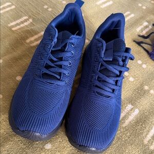 Women /Men  Navy Knit Lace-Up Sneakers